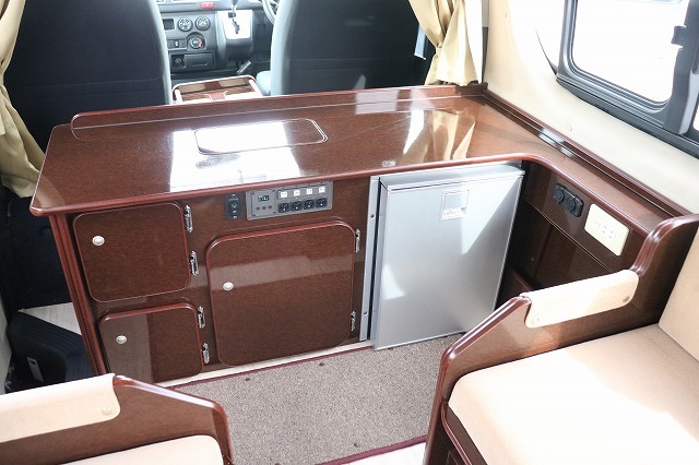 キャンピングカー バンコン ﾊｲｴｰｽ FOCS DSｺﾝﾊﾟｸﾄ