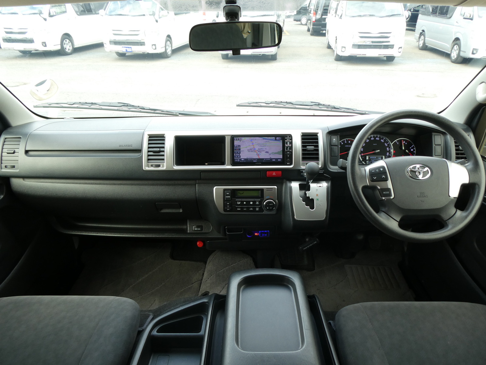 キャンピングカー ハイエース ｹｲﾜｰｸｽ　ｵｰﾛﾗｽﾀｰｸﾙｰｽﾞSL　FF　冷蔵庫