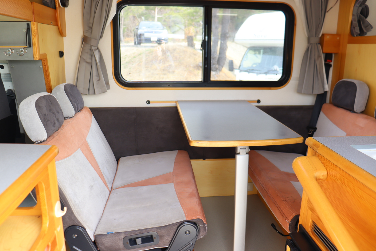 キャンピングカー キャブコン ﾎﾞﾝｺﾞ AtoZ ｱﾐﾃｨ 4WD