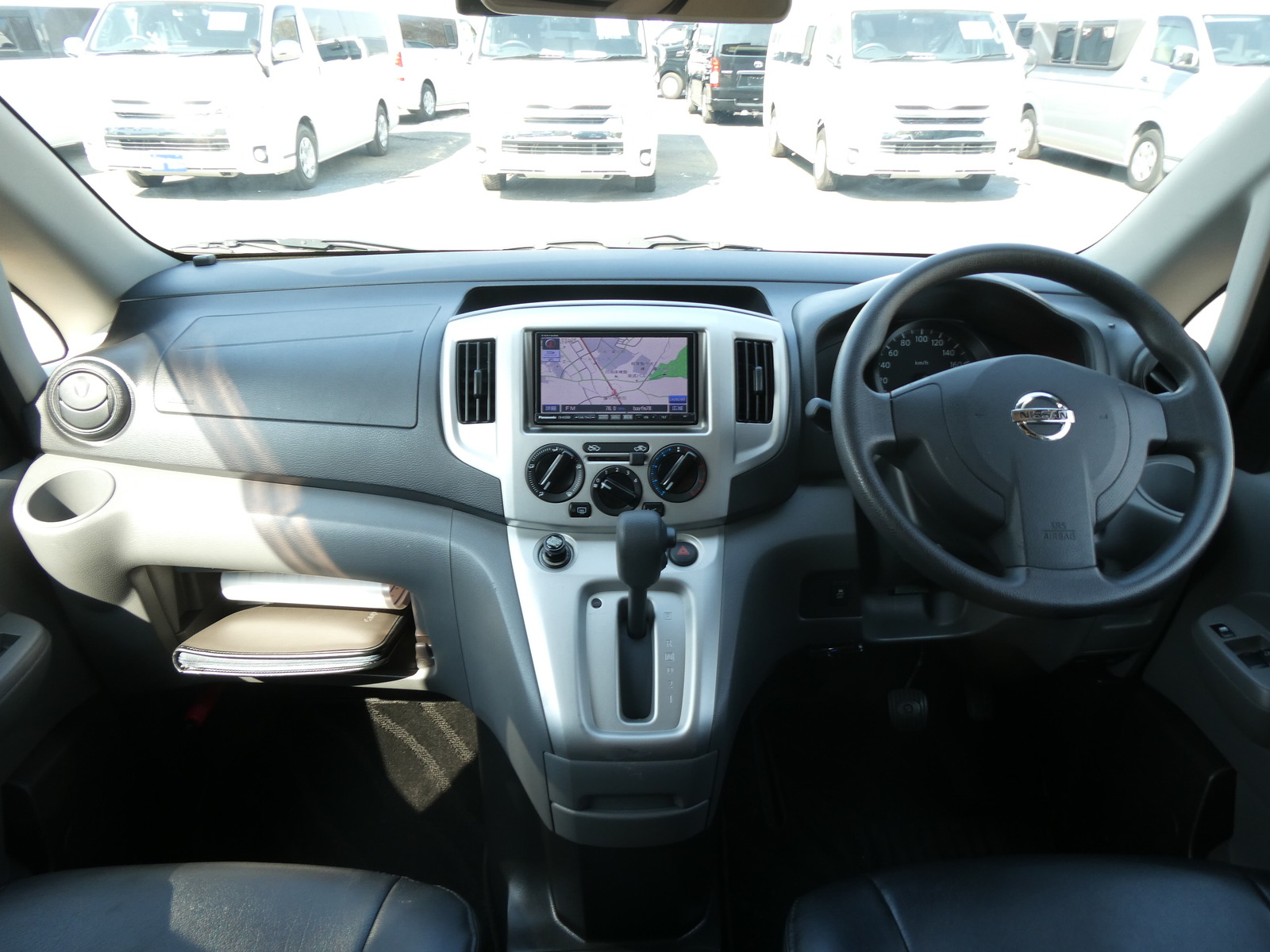 キャンピングカー バンコン ｱﾈｯｸｽ　ﾘｭｳ200　FFﾋｰﾀｰ　DC冷蔵庫