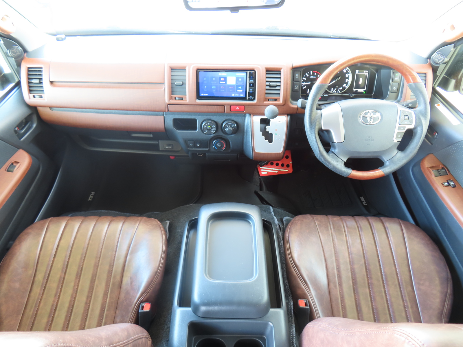 キャンピングカー バンコン ﾊｲｴｰｽ ﾓﾋﾞｰﾃﾞｨｯｸNH02 FFﾋｰﾀｰ 4WD