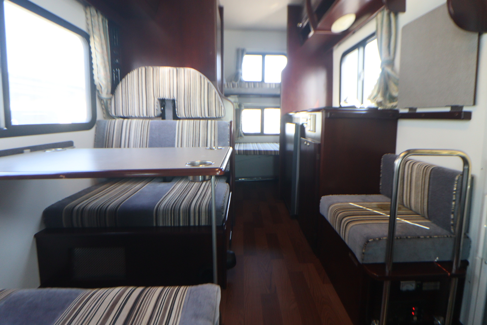 キャンピングカー キャブコン ｶﾑﾛｰﾄﾞ ﾅｯﾂRV ｸﾚｿﾝﾎﾞｰﾀﾞｰED