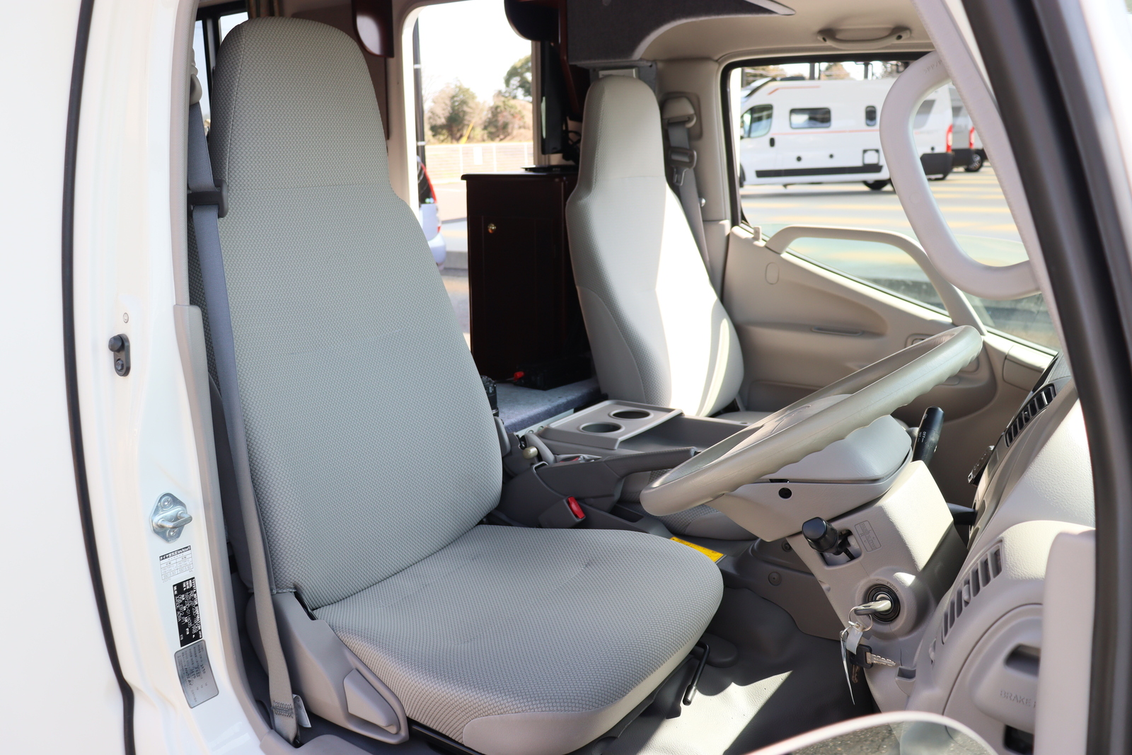 キャンピングカー キャブコン ｶﾑﾛｰﾄﾞ ﾅｯﾂRV ｸﾚｿﾝﾎﾞｰﾀﾞｰED