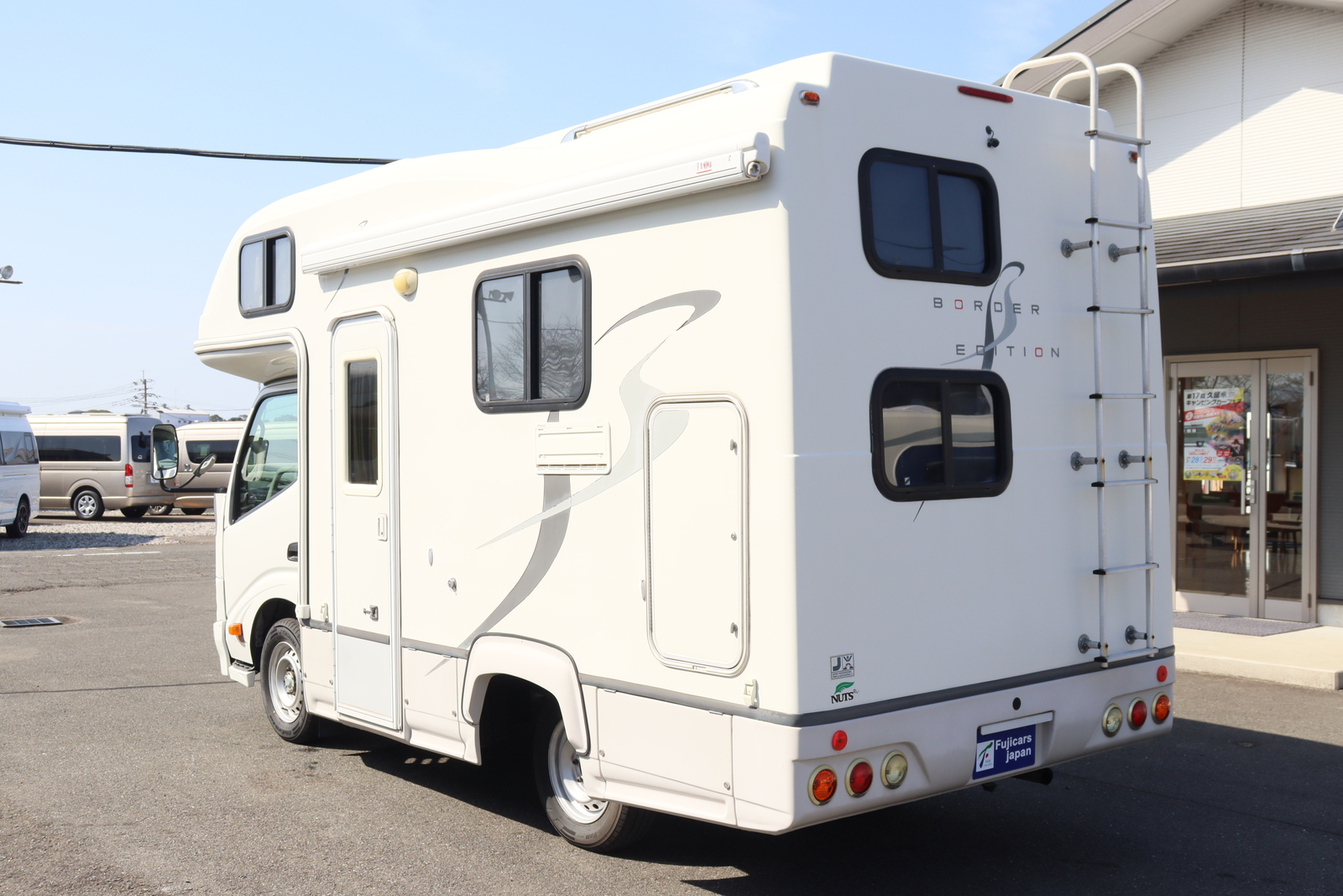 キャンピングカー キャブコン ｶﾑﾛｰﾄﾞ ﾅｯﾂRV ｸﾚｿﾝﾎﾞｰﾀﾞｰED