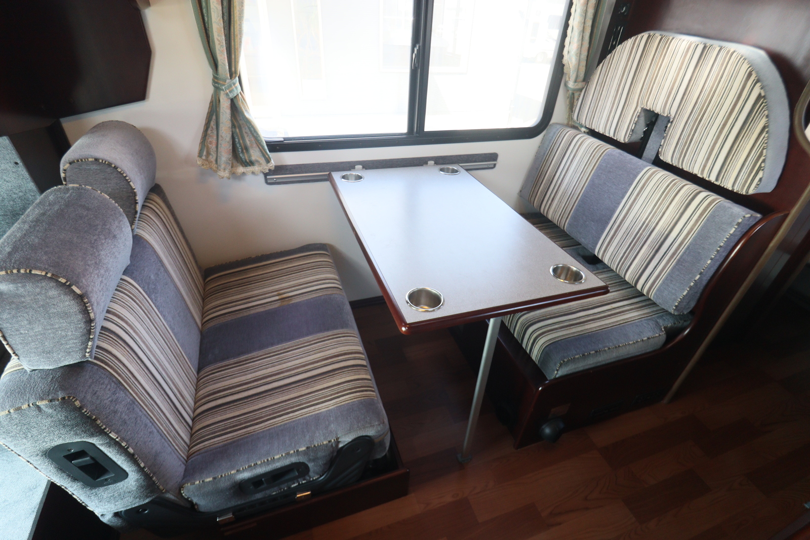 キャンピングカー キャブコン ｶﾑﾛｰﾄﾞ ﾅｯﾂRV ｸﾚｿﾝﾎﾞｰﾀﾞｰED