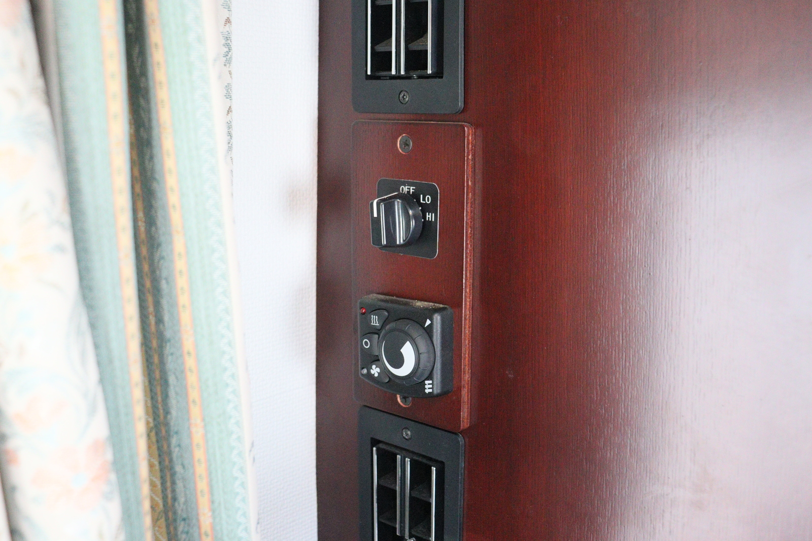 キャンピングカー キャブコン ｶﾑﾛｰﾄﾞ ﾅｯﾂRV ｸﾚｿﾝﾎﾞｰﾀﾞｰED