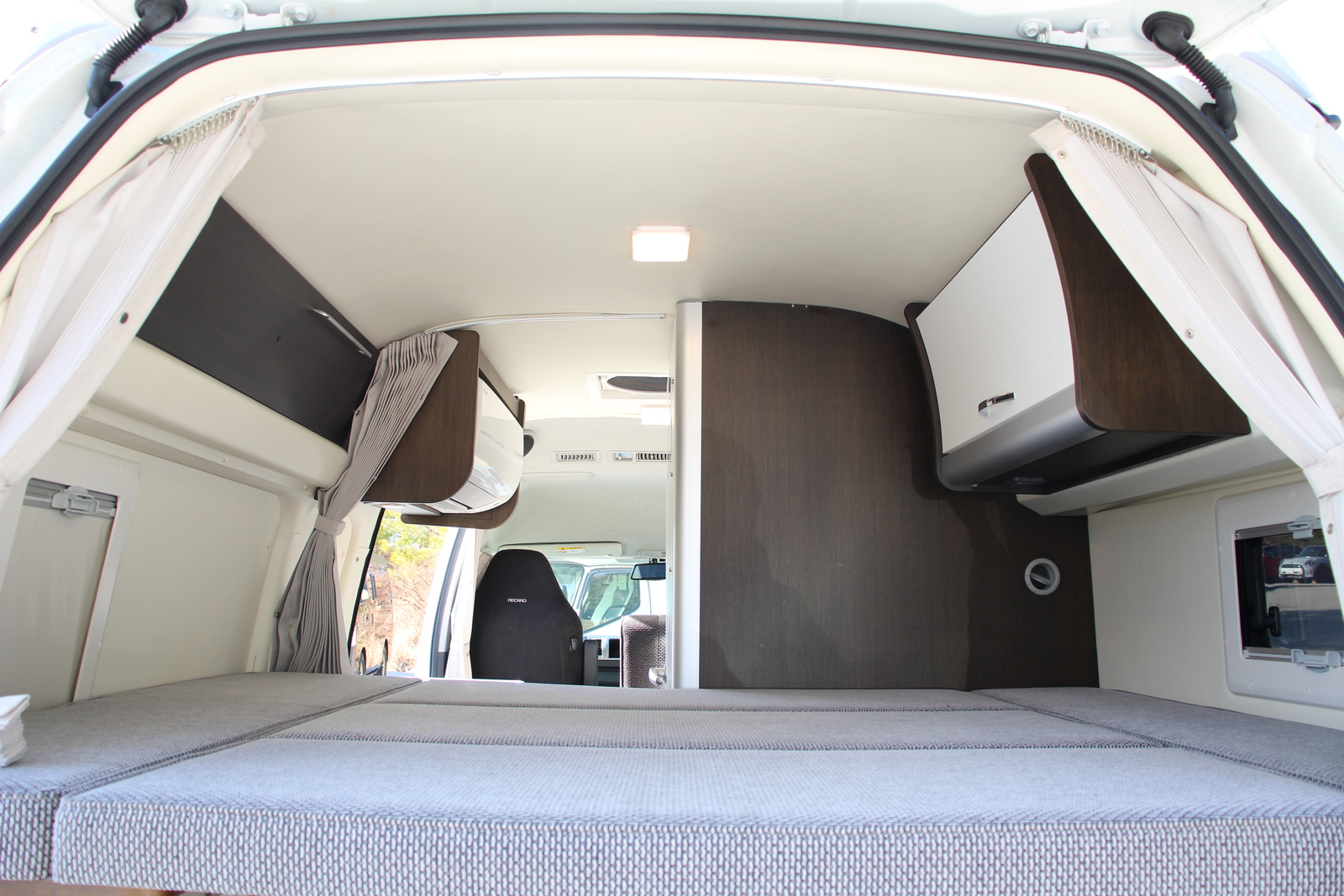 キャンピングカー バンコン ﾊｲｴｰｽ ﾄｲﾌｧｸﾄﾘｰ ｺﾙﾄﾞﾊﾞｸﾙｰｽﾞ