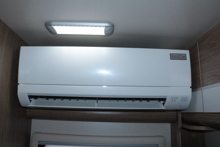 キャンピングカー キャブコン ｶﾑﾛｰﾄﾞ 東和 ﾓﾋﾞｰDC ｴｱｺﾝ　FF