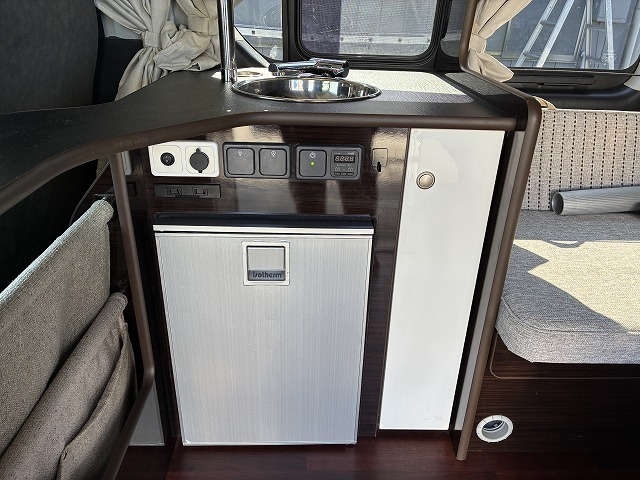 キャンピングカー バンコン ﾊｲｴｰｽ ｱﾈｯｸｽ ﾘｺﾙｿ