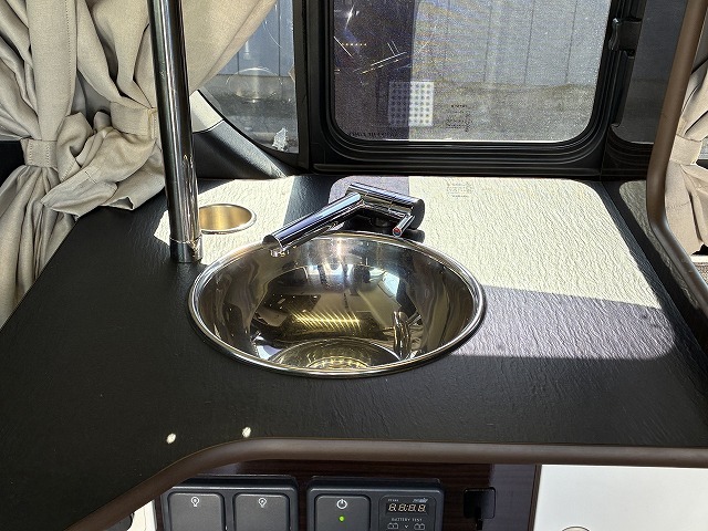 キャンピングカー バンコン ﾊｲｴｰｽ ｱﾈｯｸｽ ﾘｺﾙｿ