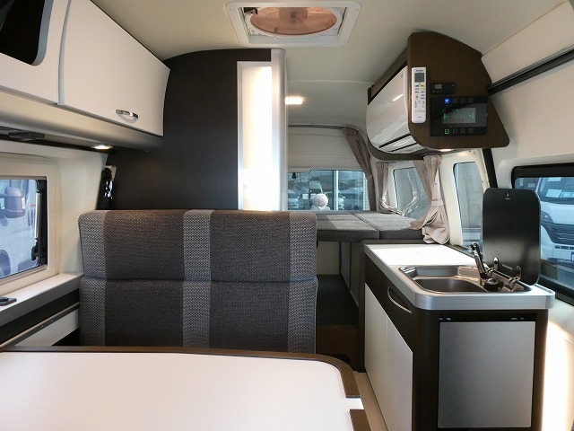 キャンピングカー バンコン ﾄｲﾌｧｸﾄﾘｰ　ｺﾙﾄﾞﾊﾞｸﾙｰｽﾞ　4WD　軽油　家AC