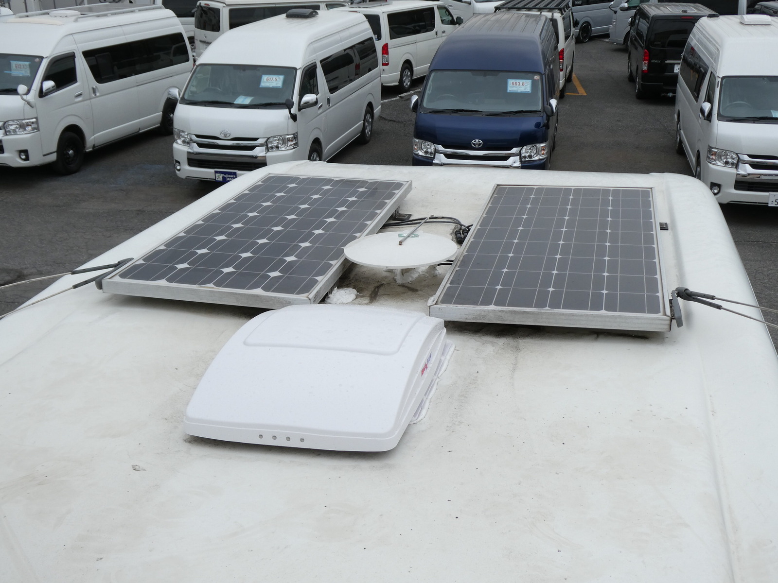 キャンピングカー キャブコン ﾅｯﾂRV　ｸﾚｿﾝﾎﾞｰﾀﾞｰ　FFﾋｰﾀｰ　ｿｰﾗｰﾊﾟﾈﾙ