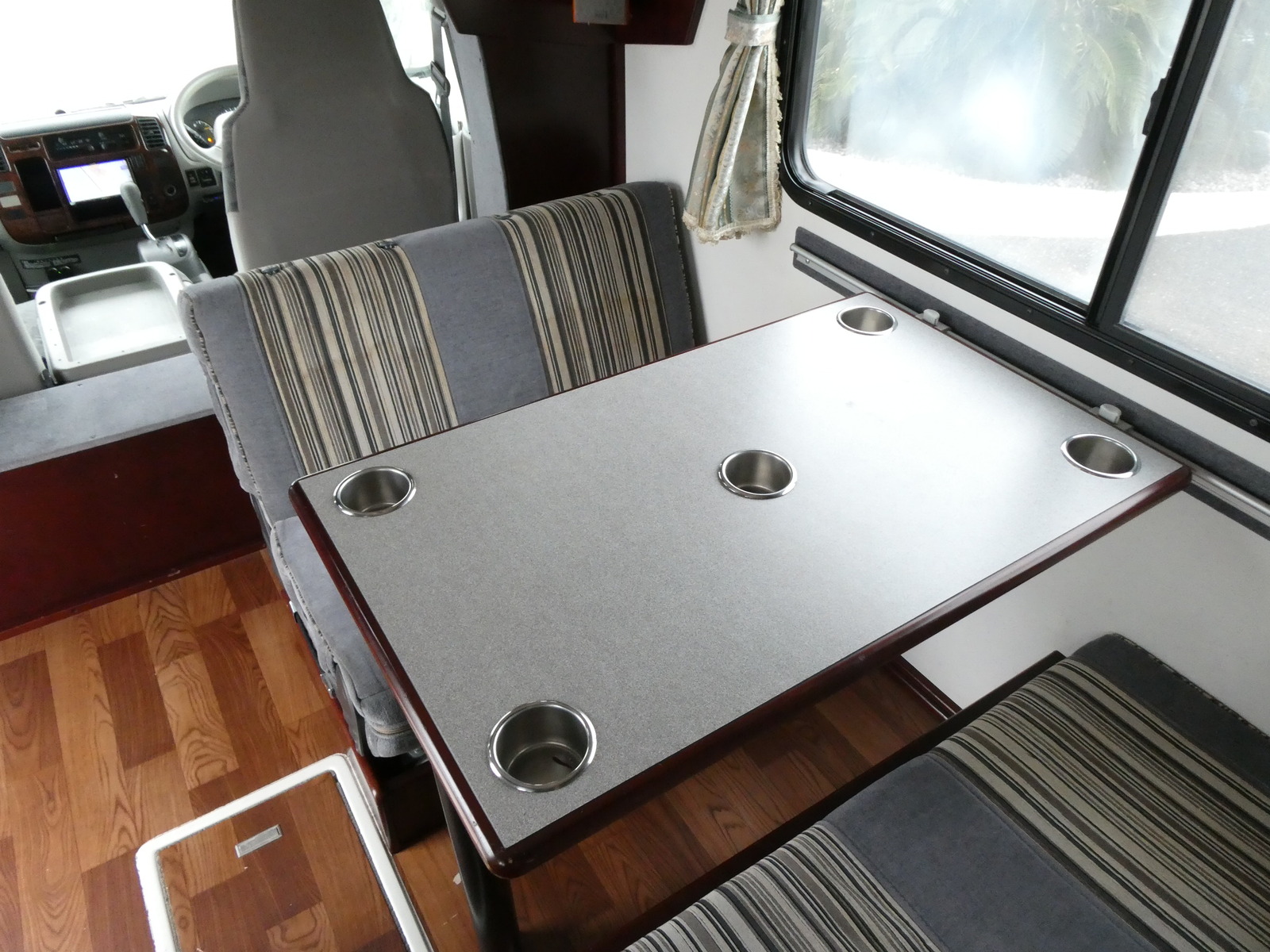 キャンピングカー キャブコン ﾅｯﾂRV　ｸﾚｿﾝﾎﾞｰﾀﾞｰ　FFﾋｰﾀｰ　ｿｰﾗｰﾊﾟﾈﾙ