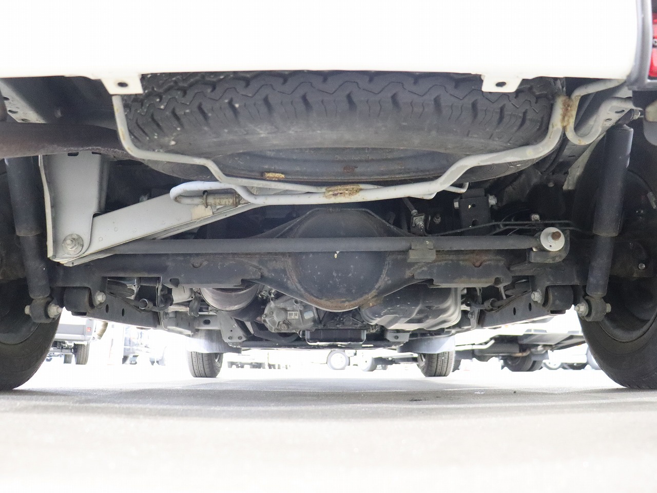 キャンピングカー バンコン ﾗｲﾄｴｰｽ ﾀｺｽ ﾊﾅ4WD　FFﾋｰﾀｰ　ｲﾝﾊﾞｰﾀｰ