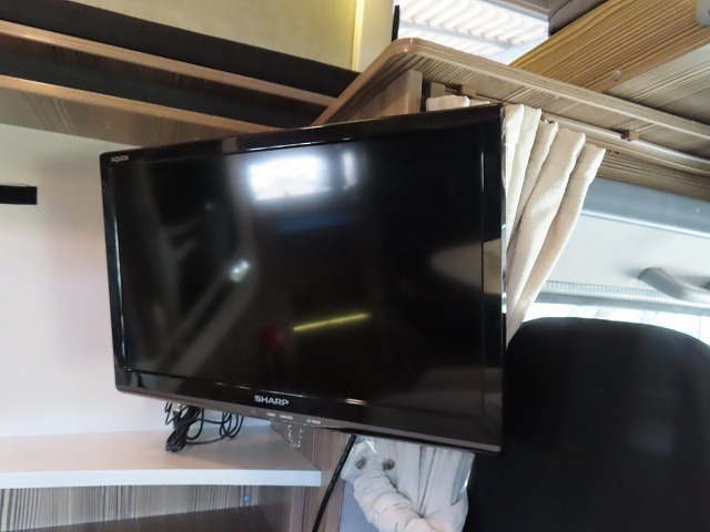 キャンピングカー キャブコン ｶﾑﾛｰﾄﾞ ﾊﾞﾝﾃｯｸ ｼﾞﾙ520 家庭用ｴｱｺﾝ