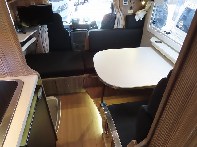 キャンピングカー キャブコン ｶﾑﾛｰﾄﾞ ﾊﾞﾝﾃｯｸ ｼﾞﾙ520 家庭用ｴｱｺﾝ