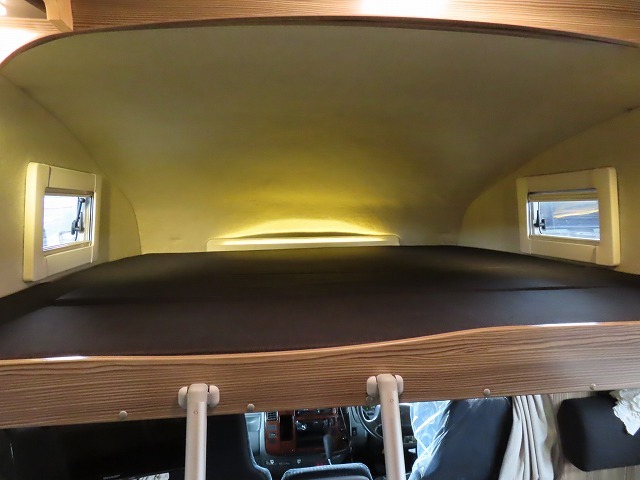 キャンピングカー キャブコン ｶﾑﾛｰﾄﾞ ﾊﾞﾝﾃｯｸ ｼﾞﾙ520 家庭用ｴｱｺﾝ