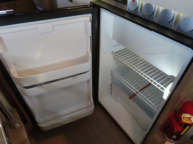 キャンピングカー キャブコン ｶﾑﾛｰﾄﾞ ﾊﾞﾝﾃｯｸ ｼﾞﾙ520 家庭用ｴｱｺﾝ