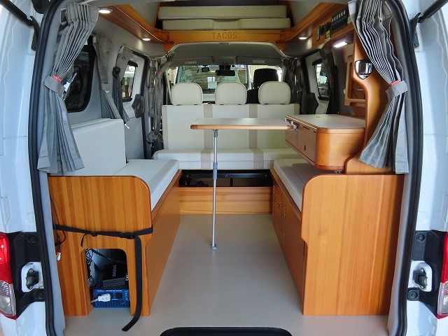 キャンピングカー バンコン NV200ﾊﾞﾈｯﾄ ﾀｺｽ NVｼﾞｬｯｸ