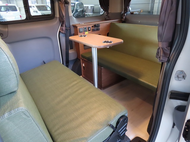 キャンピングカー バンコン NV200ﾊﾞﾈｯﾄ FOCS ﾙｿ