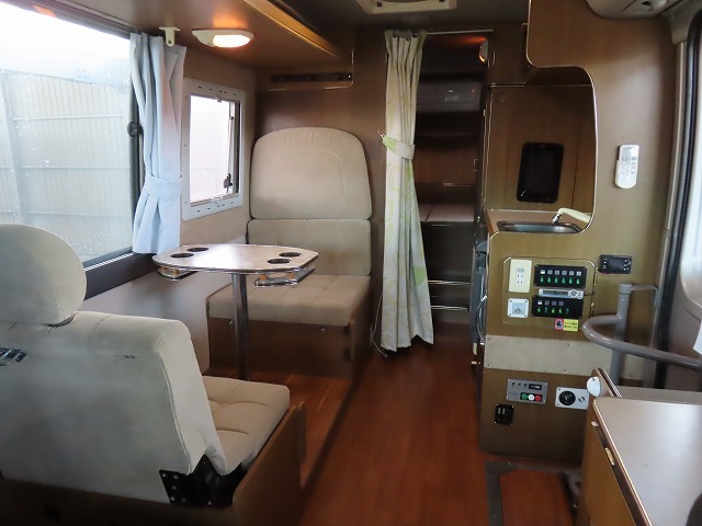キャンピングカー バスコン ｼﾋﾞﾘｱﾝ ﾃｯﾂRV製ｵﾘｼﾞﾅﾙ　家庭用ｴｱｺﾝ