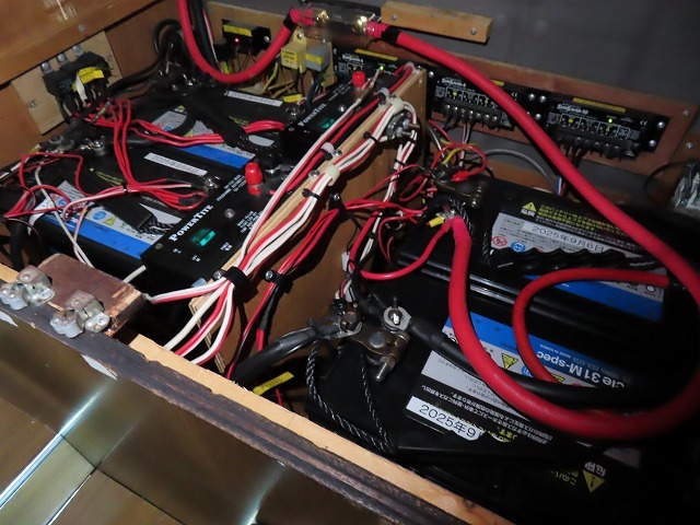 キャンピングカー バスコン ｼﾋﾞﾘｱﾝ ﾃｯﾂRV製ｵﾘｼﾞﾅﾙ　家庭用ｴｱｺﾝ