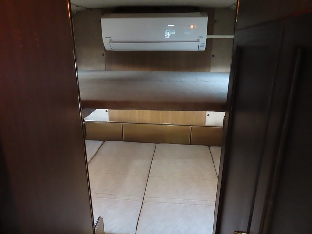 キャンピングカー バスコン ｼﾋﾞﾘｱﾝ ﾃｯﾂRV製ｵﾘｼﾞﾅﾙ　家庭用ｴｱｺﾝ