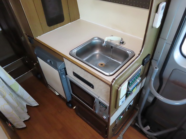 キャンピングカー バスコン ｼﾋﾞﾘｱﾝ ﾃｯﾂRV製ｵﾘｼﾞﾅﾙ　家庭用ｴｱｺﾝ