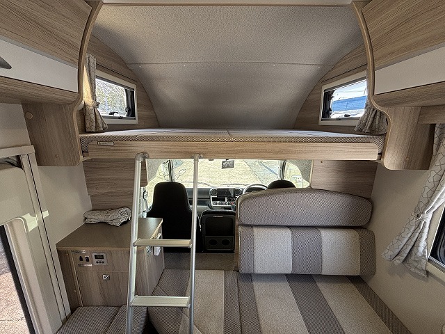 キャンピングカー キャブコン ｶﾑﾛｰﾄﾞﾅｯﾂ ｸﾚｿﾝｼﾞｬｰﾆｰｴﾎﾞﾗｲﾄ 4WD