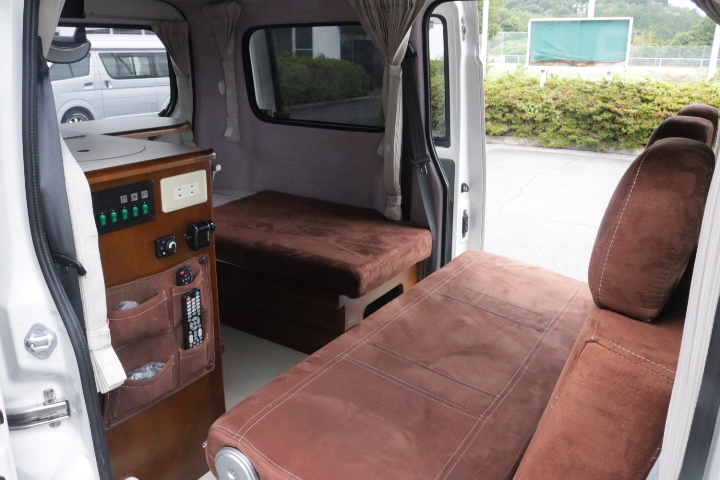キャンピングカー バンコン ﾀｳﾝｴｰｽ ﾀｺｽ ﾊﾅｲﾌﾞ 4WD　ﾎﾟｯﾌﾟｱｯﾌﾟ