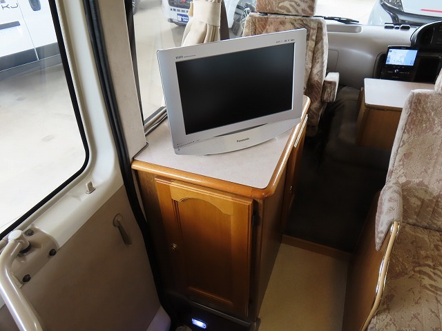 キャンピングカー バスコン ｺｰｽﾀｰ RVﾗﾝﾄﾞ ﾗﾝﾄﾞﾎｰﾑ FFﾋｰﾀｰ窓埋め
