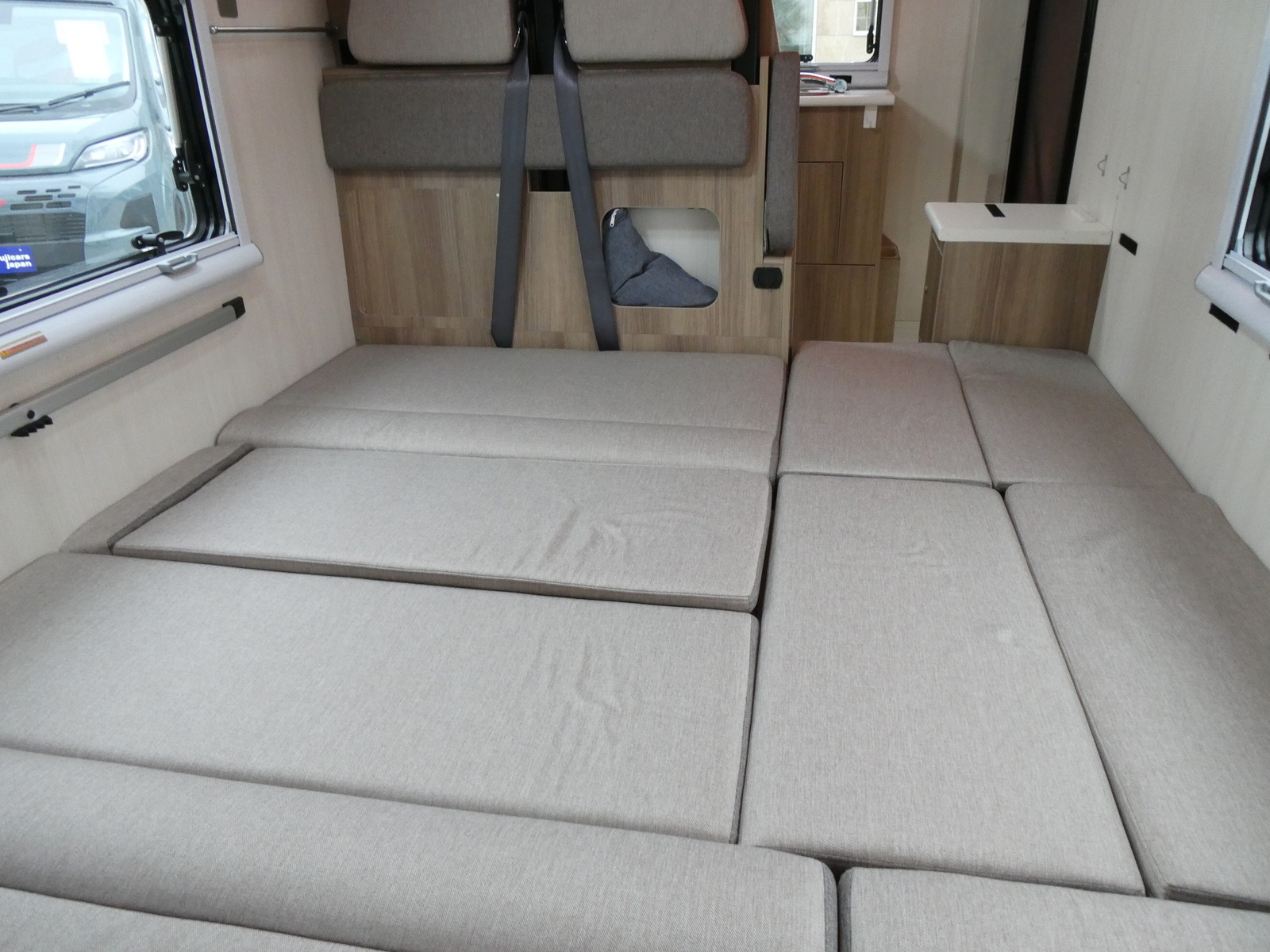 キャンピングカー キャブコン ｷｬﾝﾊﾟｰ厚木　ﾊﾟﾋﾟｰ210　家AC　ﾎﾟｯﾌﾟｱｯﾌﾟ