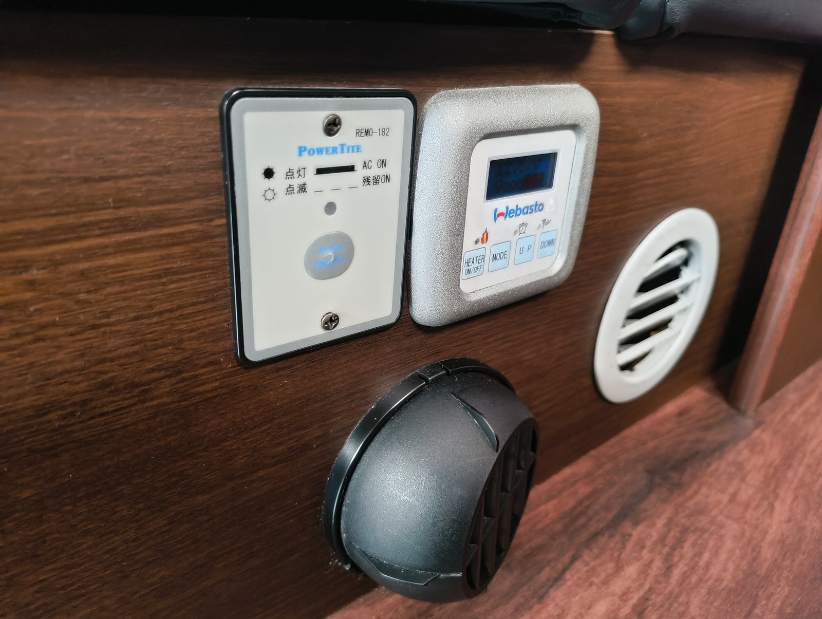 キャンピングカー バンコン ﾊｲｴｰｽ OMC 北斗　FFﾋｰﾀｰ