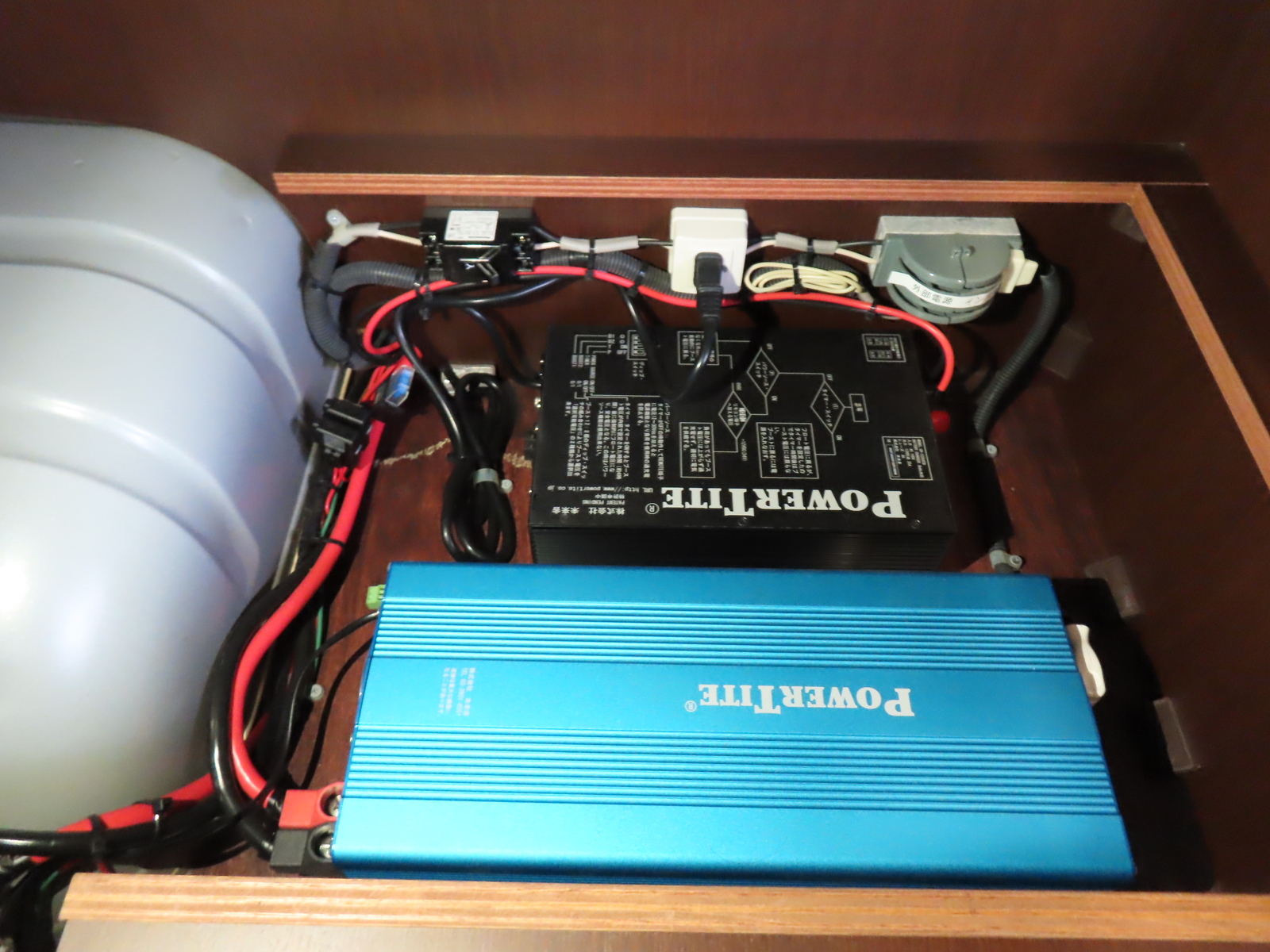 キャンピングカー バンコン ﾊｲｴｰｽ OMC 北斗　FFﾋｰﾀｰ