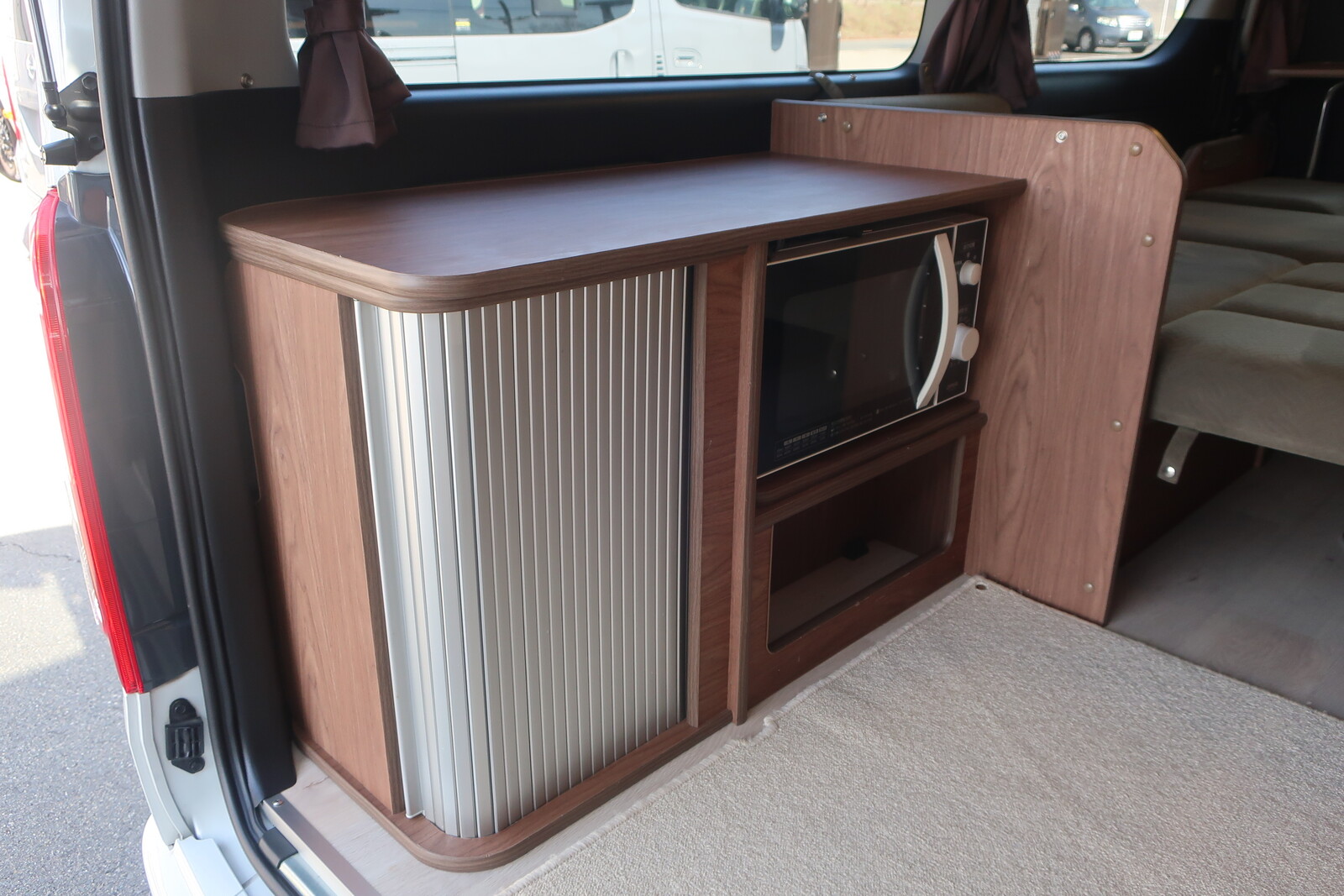 キャンピングカー バンコン ﾊｲｴｰｽ FOCS DS-Lｽﾀｲﾙ