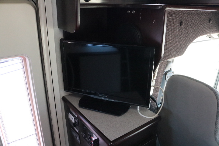 キャンピングカー キャブコン ｶﾑﾛｰﾄﾞ ﾅｯﾂRVｸﾚｿﾝX 家庭用ｴｱｺﾝ FF暖房