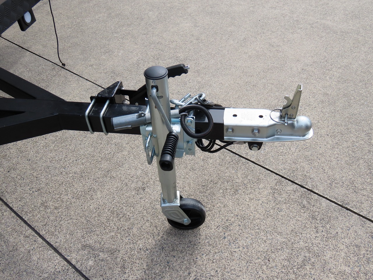 キャンピングカー トレーラー ｽﾉｰﾋﾟｰｸ ﾌｨｰﾙﾄﾞﾄﾚｰﾗｰ