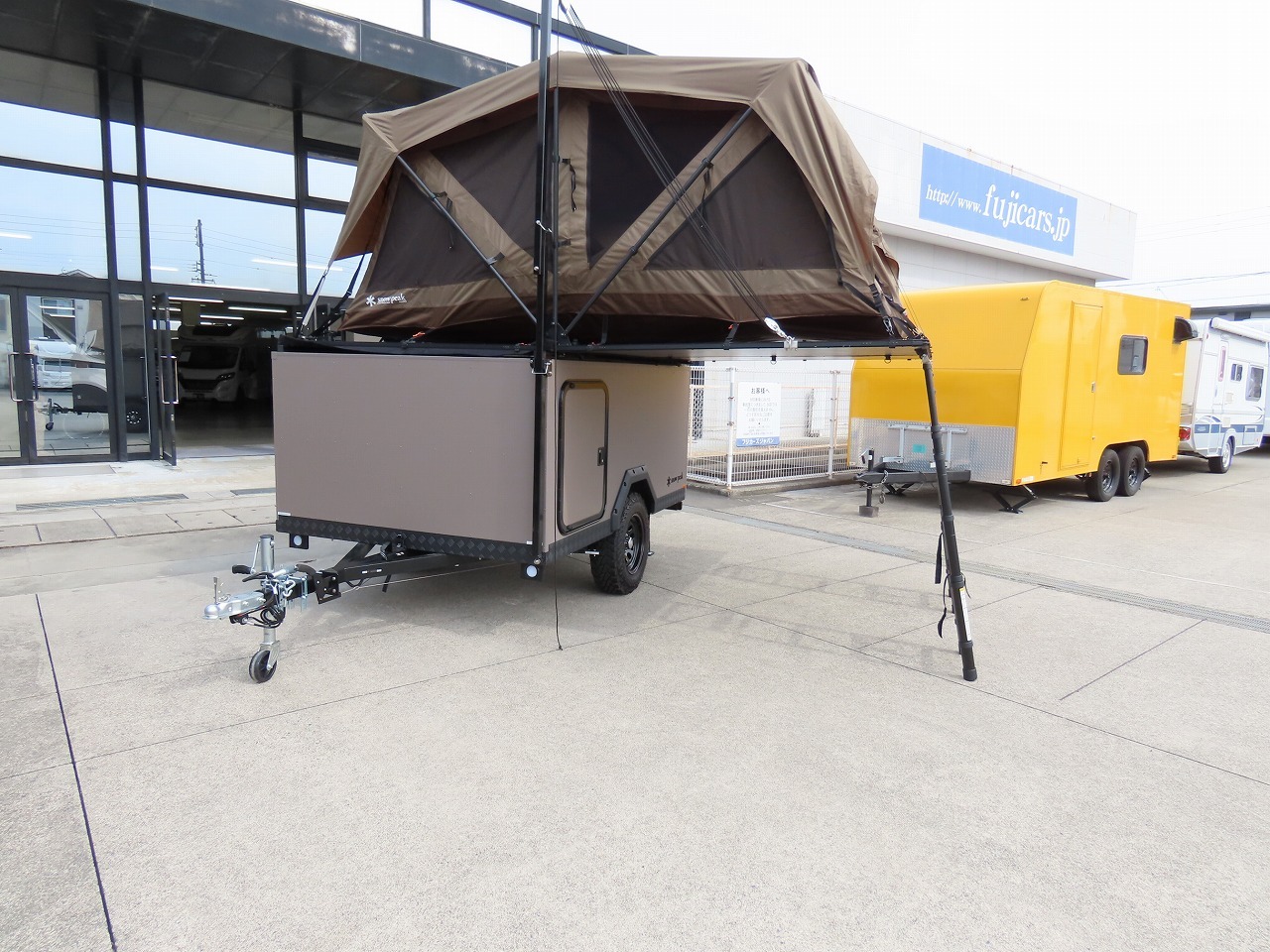 キャンピングカー トレーラー ｽﾉｰﾋﾟｰｸ ﾌｨｰﾙﾄﾞﾄﾚｰﾗｰ