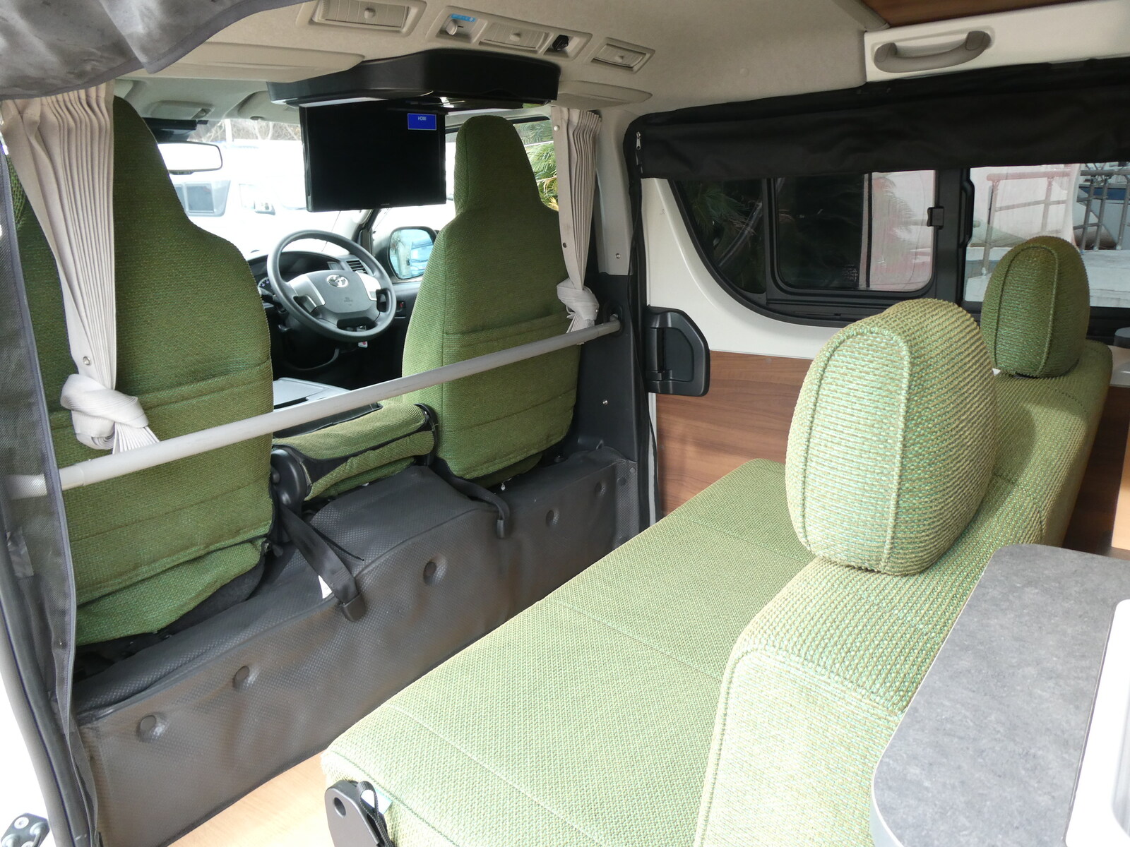 キャンピングカー バンコン ﾄｲﾌｧｸﾄﾘｰ　ｸﾞﾘｰﾝﾊﾞﾃﾞｨ　FFﾋｰﾀｰ