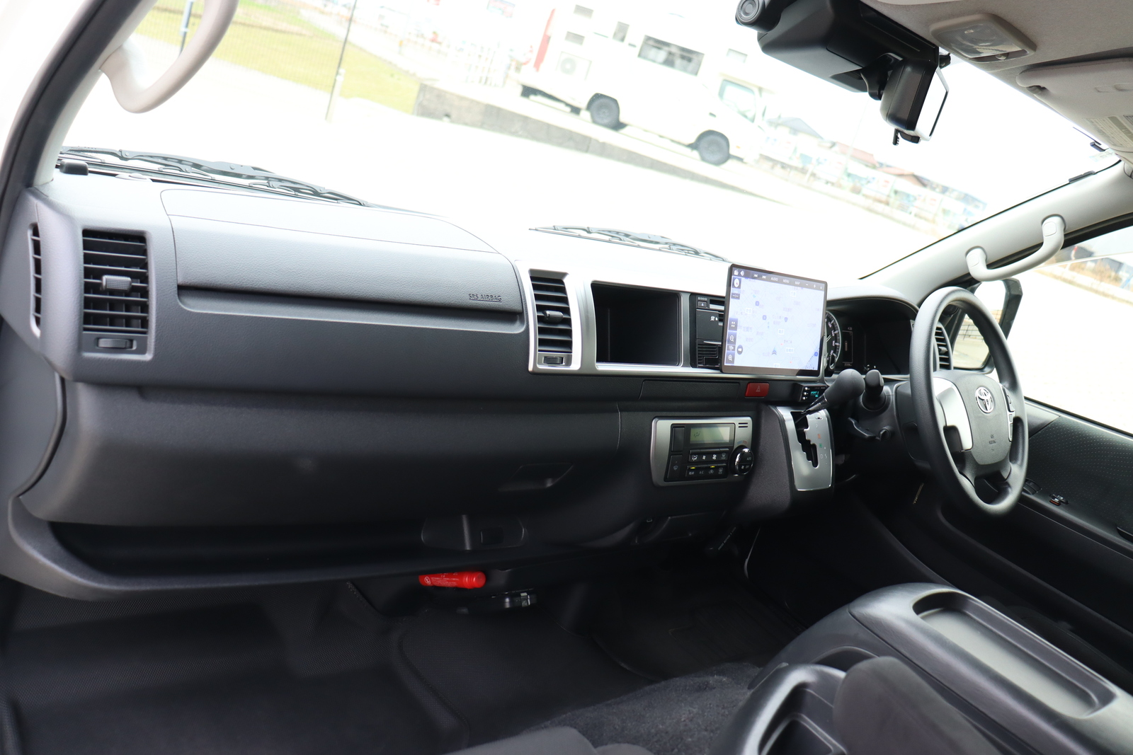 キャンピングカー バンコン ﾊｲｴｰｽ ﾅｯﾂRV ﾘｰｸⅡ FFﾋｰﾀｰ 4WD