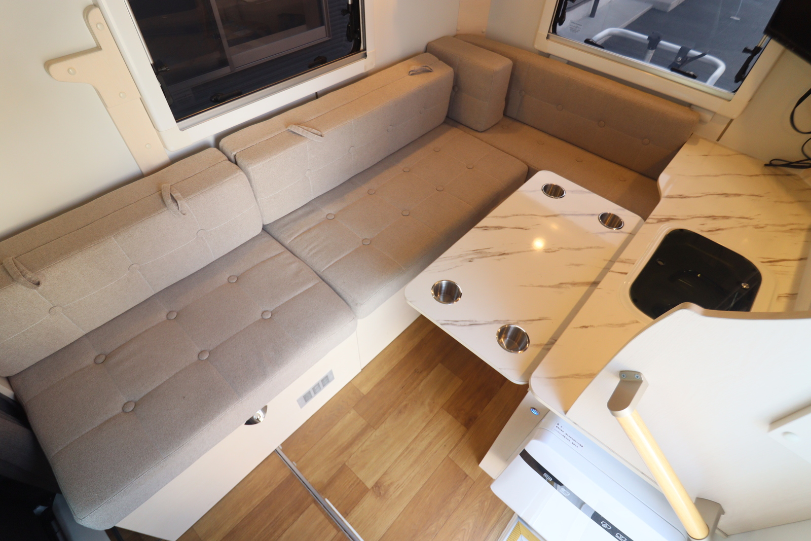 キャンピングカー 軽キャンパー ﾊｲｾﾞｯﾄ JPｽﾀｰ ﾊｯﾋﾟｰ1+ 4WD