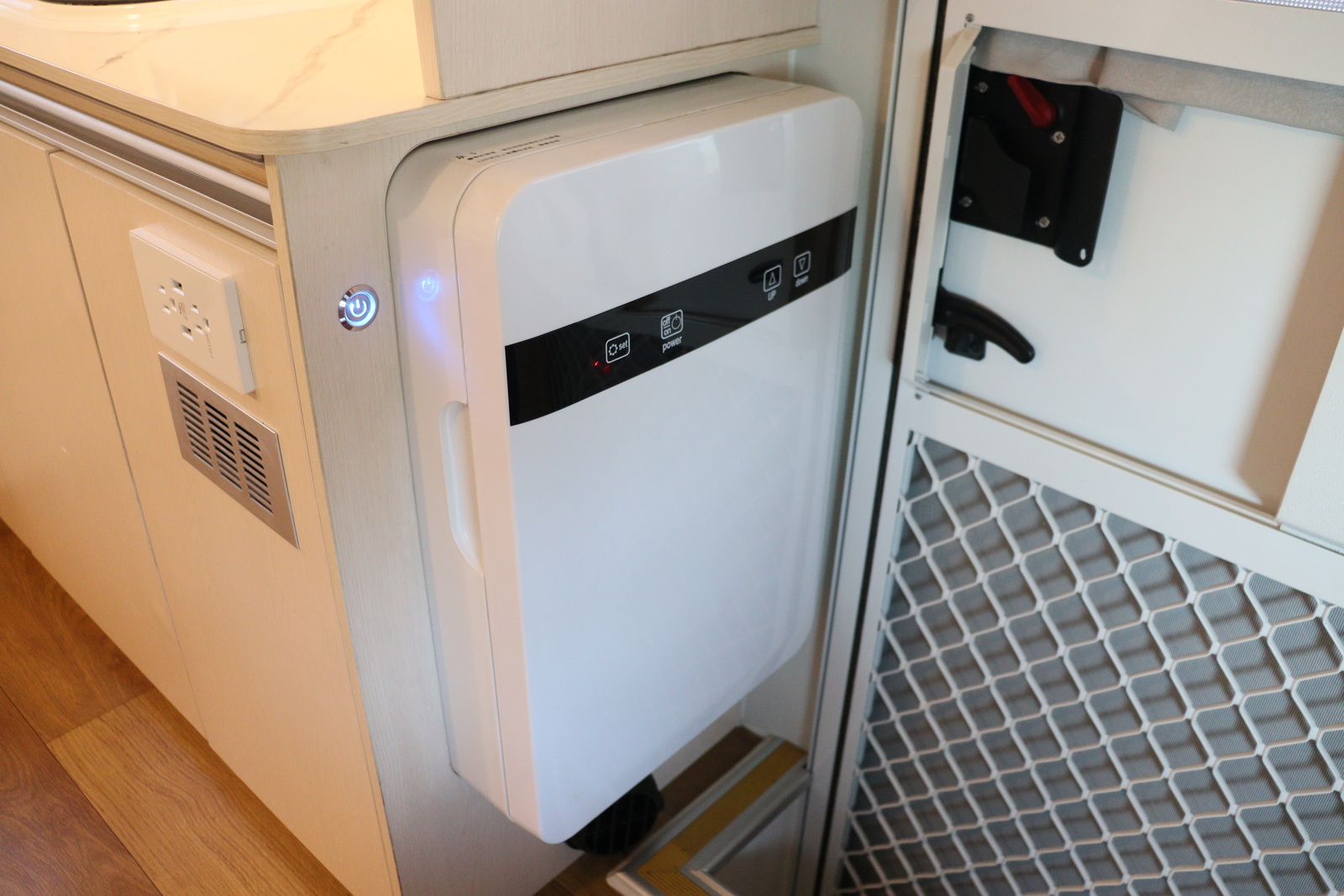 キャンピングカー 軽キャンパー ﾊｲｾﾞｯﾄ JPｽﾀｰ ﾊｯﾋﾟｰ1+ 4WD