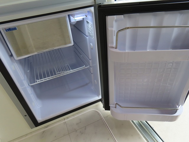 キャンピングカー バンコン ﾊｲｴｰｽ RVﾋﾞｯｸﾌｯﾄ ｽｳｨﾝｸﾞN4.7