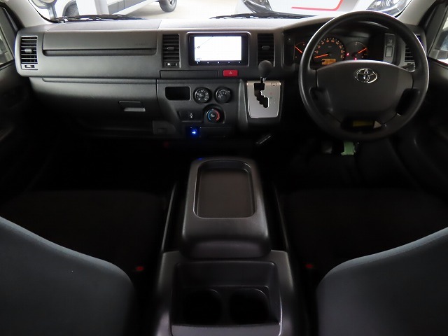 キャンピングカー バンコン ﾊｲｴｰｽ RVﾋﾞｯｸﾌｯﾄ ｽｳｨﾝｸﾞN4.7