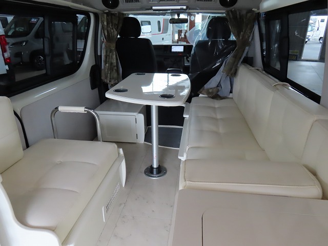 キャンピングカー バンコン ﾊｲｴｰｽ RVﾋﾞｯｸﾌｯﾄ ｽｳｨﾝｸﾞN4.7