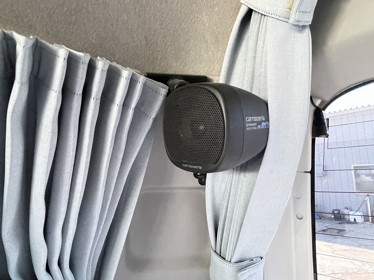 キャンピングカー バンコン ﾊｲｴｰｽ ﾘﾝｴｲ ﾊﾞｶﾝﾁｪｽ FFﾋｰﾀｰ 4WD