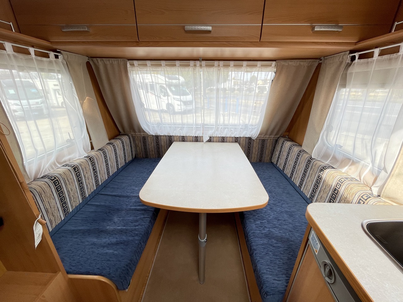 キャンピングカー トレーラー ﾄﾘｶﾞﾉｴﾒﾛｰﾄﾞ376 FFﾋｰﾀｰ ｳｲﾝﾄﾞｳAC