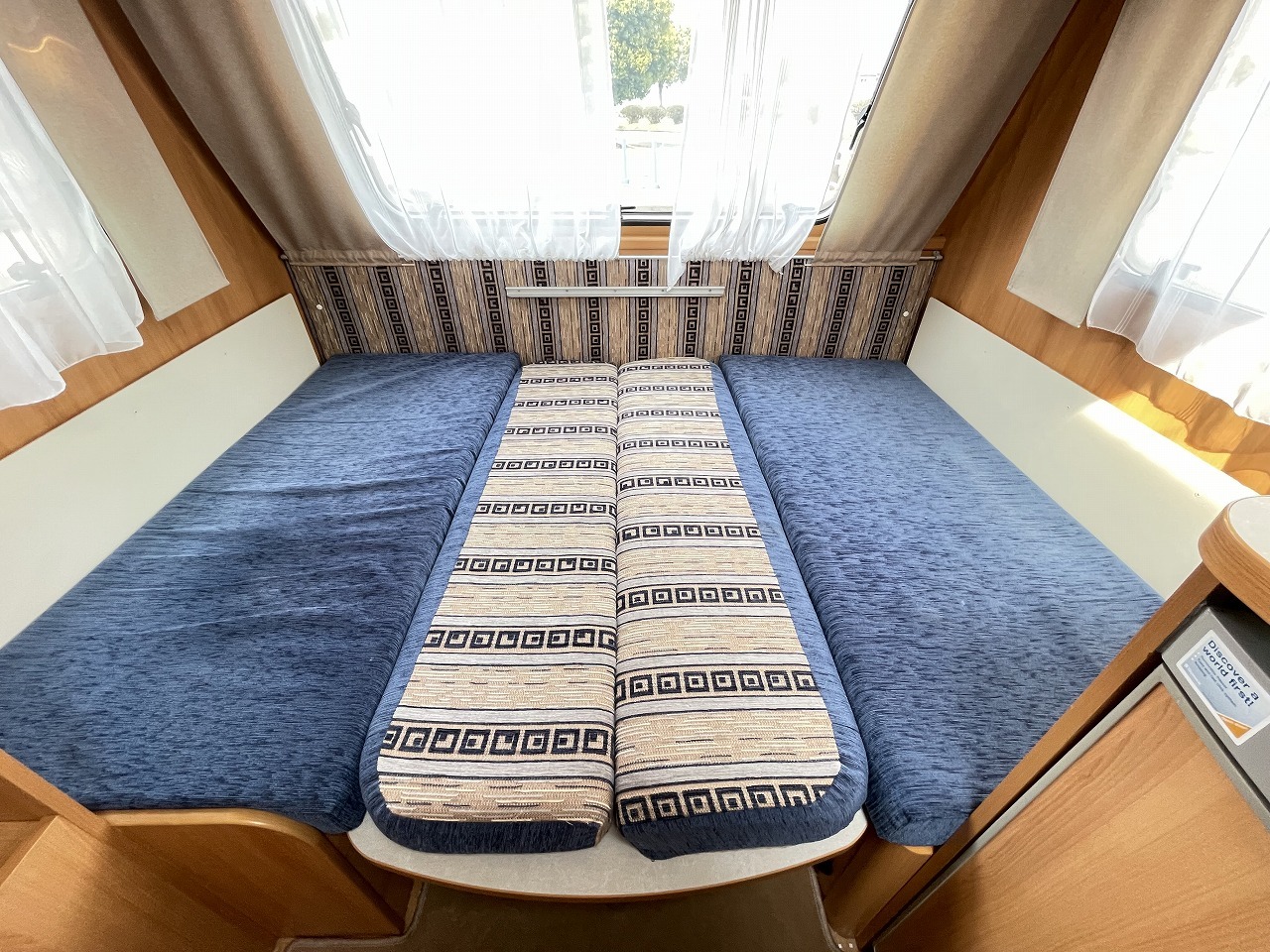 キャンピングカー トレーラー ﾄﾘｶﾞﾉｴﾒﾛｰﾄﾞ376 FFﾋｰﾀｰ ｳｲﾝﾄﾞｳAC