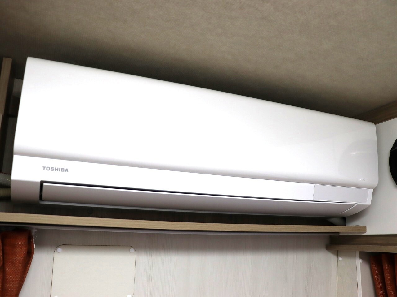 キャンピングカー キャブコン ｶﾑﾛｰﾄﾞｷｬﾝﾊﾟｰ厚木 ﾊﾟﾋﾟｰﾌﾙﾊｳｽ 4WD