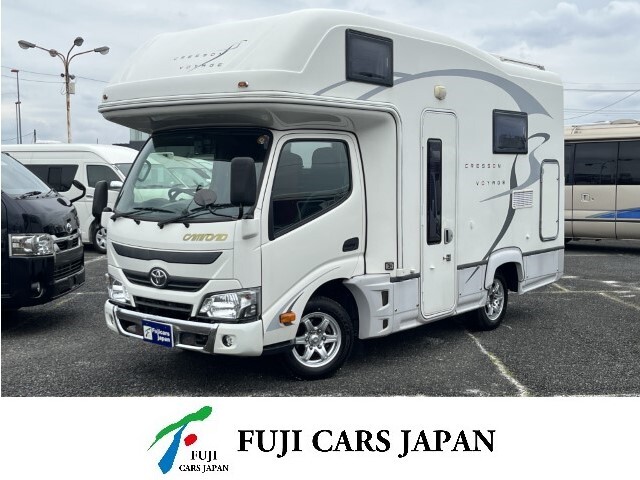 キャンピングカー キャブコン ナッツRV クレソンボヤージュW 軽油2WD 1オーナー